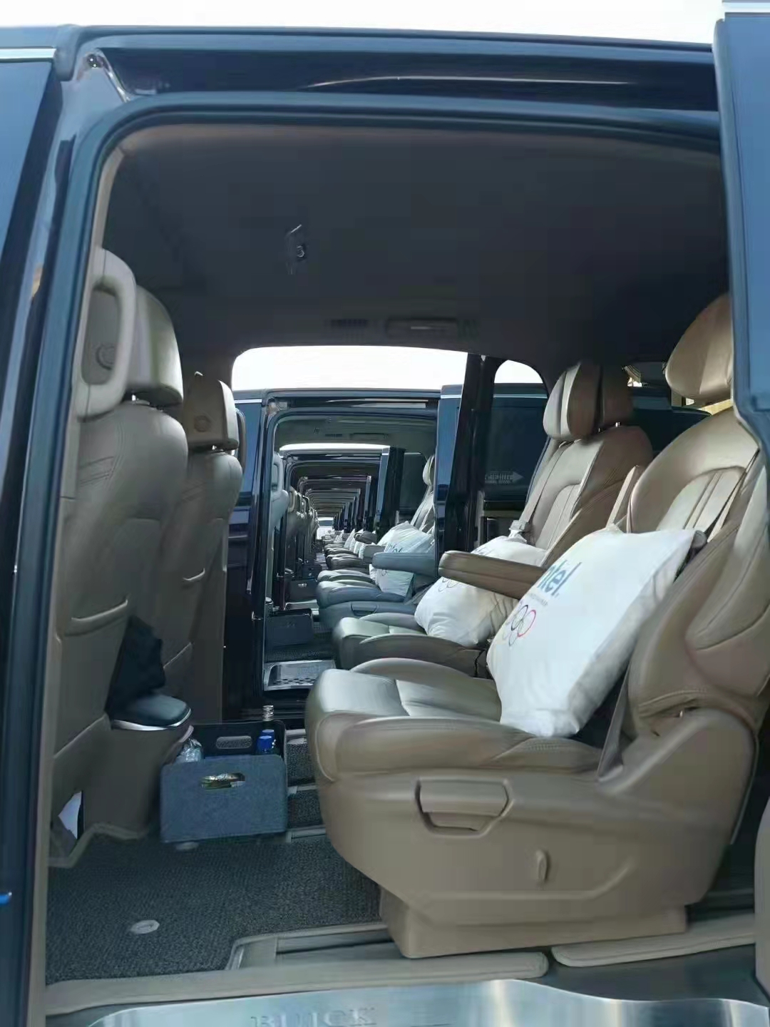 北京旅游租車 北京旅游租車